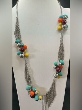 STONY JEWELRY BOUTIQUE BRAND SILVER TONE FRINGE COLORFUL BEAD CLUSTER NECKLACE